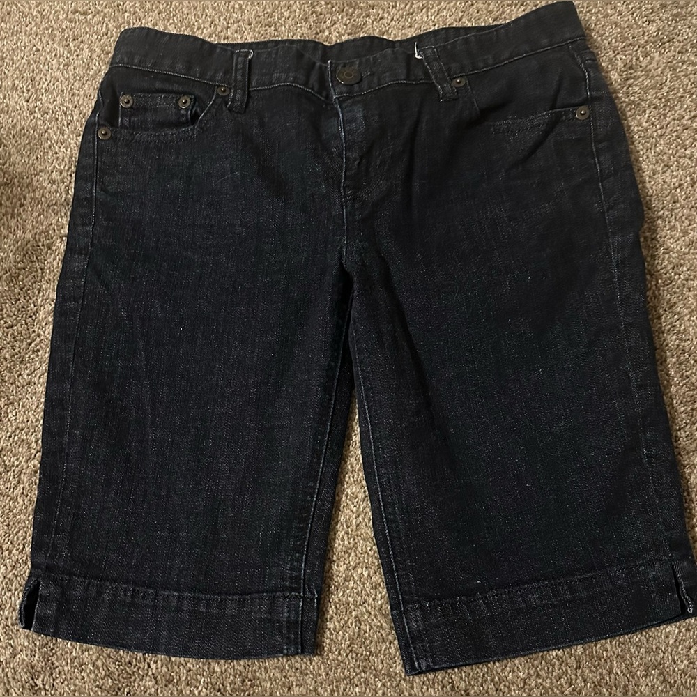J. CREW size 2 blue, mid-length shorts.